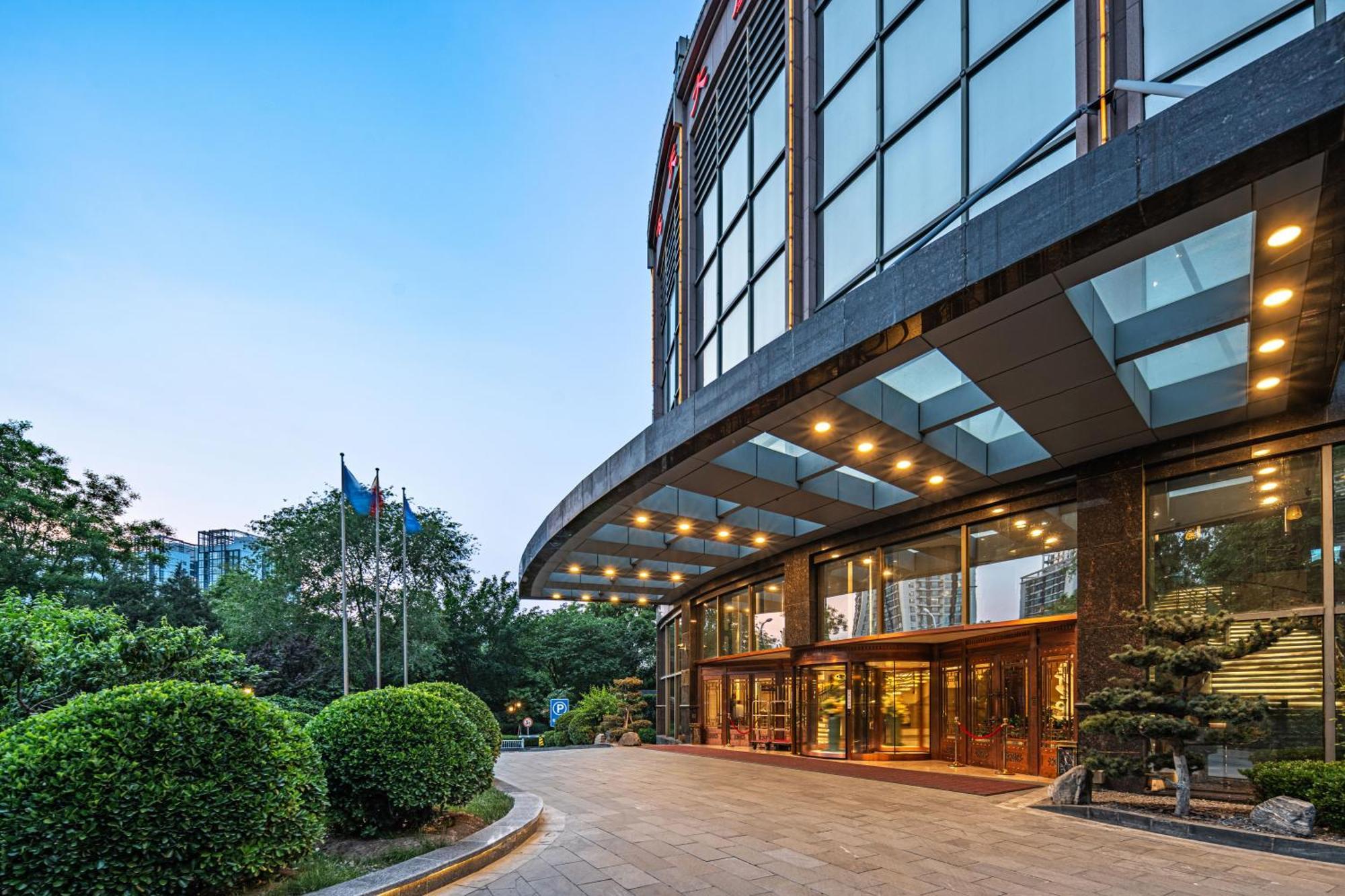 Beijing Feitian Hotel Экстерьер фото