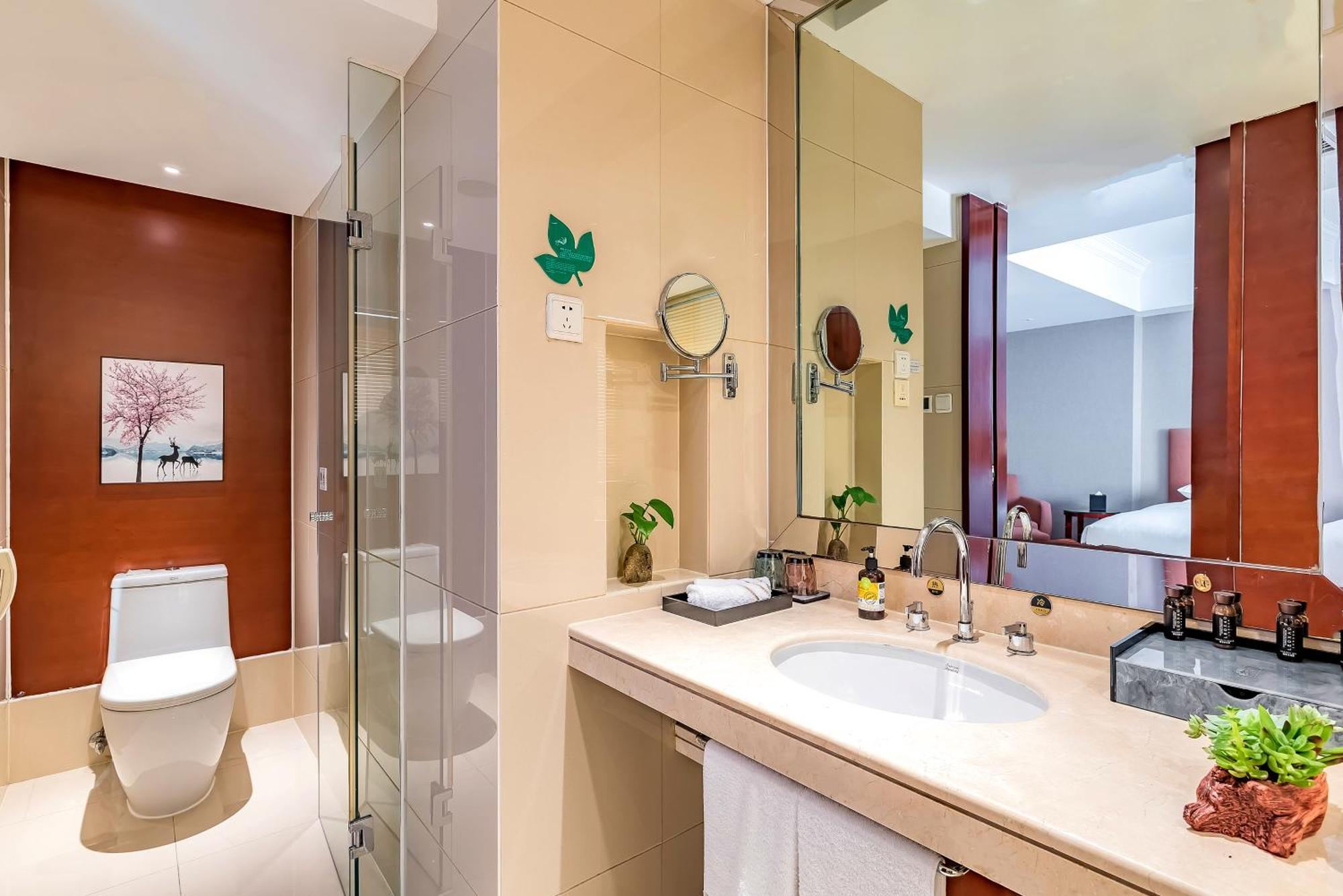 Beijing Feitian Hotel Экстерьер фото