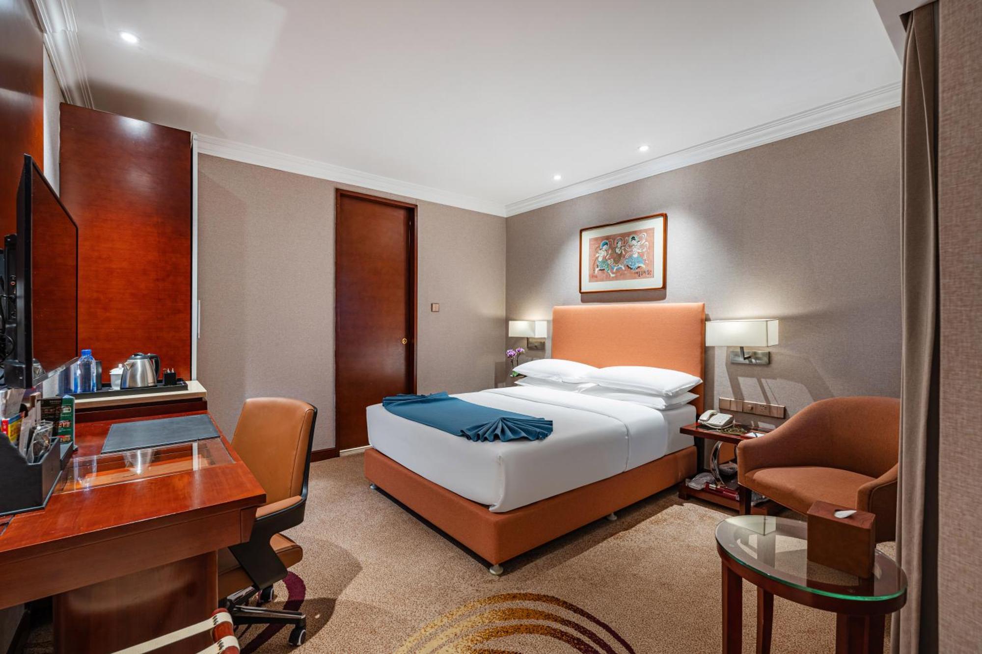Beijing Feitian Hotel Экстерьер фото