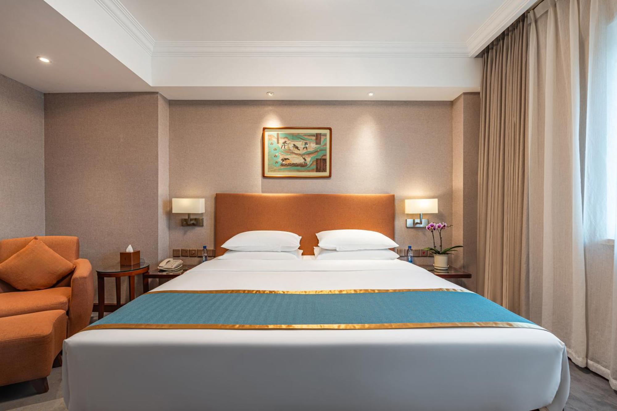 Beijing Feitian Hotel Экстерьер фото